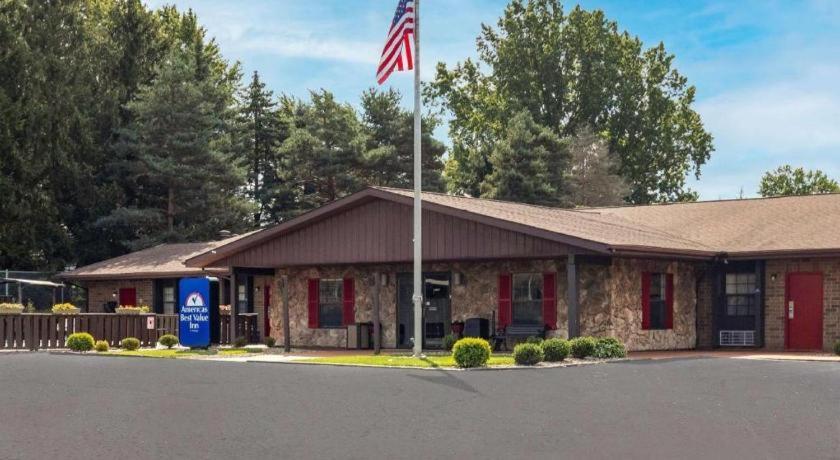 Americas Best Value Inn Alliance Exterior photo